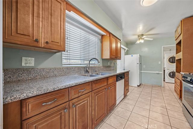 908 S Leaf, West Covina, CA 91791