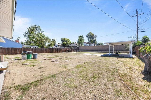 908 S Leaf, West Covina, CA 91791