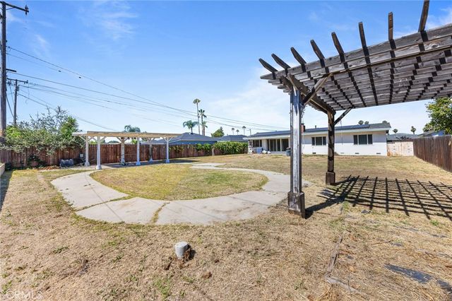 908 S Leaf, West Covina, CA 91791