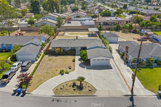908 S Leaf, West Covina, CA 91791