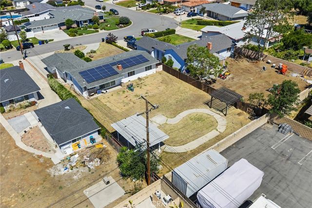 908 S Leaf, West Covina, CA 91791