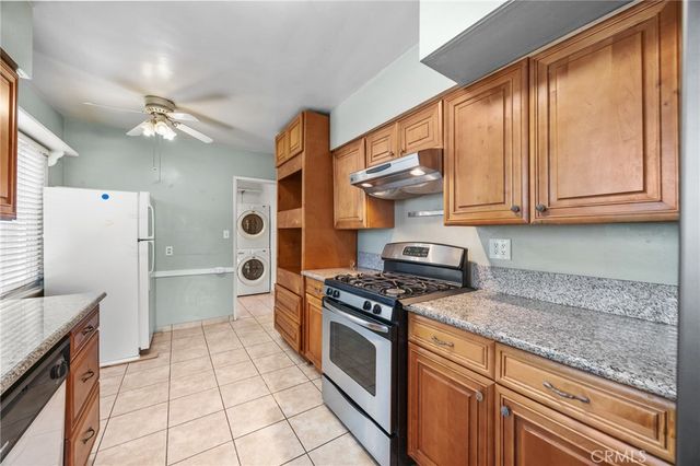 908 S Leaf, West Covina, CA 91791
