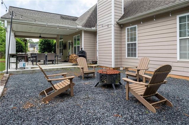 112 Caraway Road, Locust Grove, GA 30248
