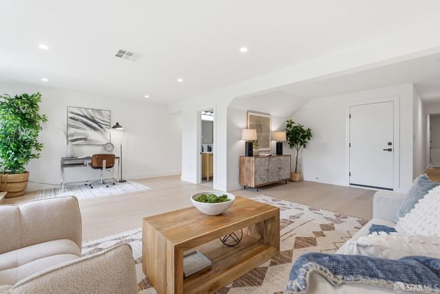 1871 25th Avenue, San Francisco, CA 94122