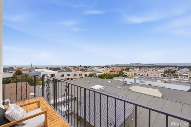 1871 25th Avenue, San Francisco, CA 94122