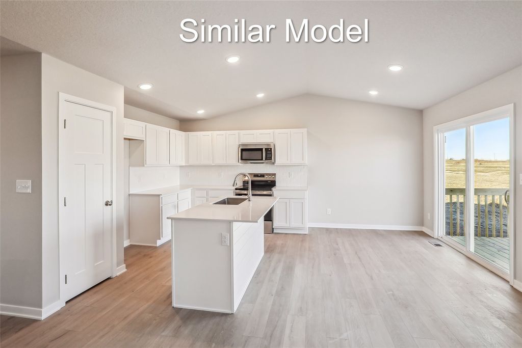 320 NE Chalet Street, Elkhart, IA 50073