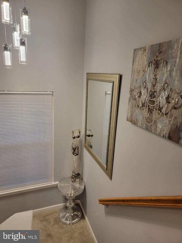 636 UPLAND ST, Pottstown, PA 19464