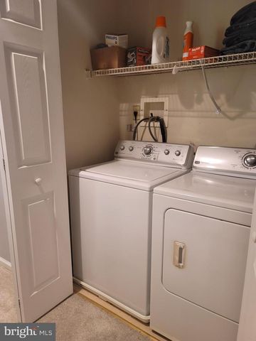 636 UPLAND ST, Pottstown, PA 19464