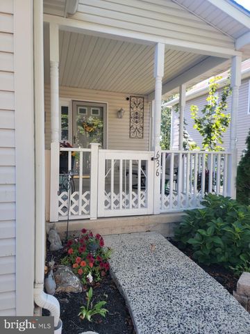 636 UPLAND ST, Pottstown, PA 19464