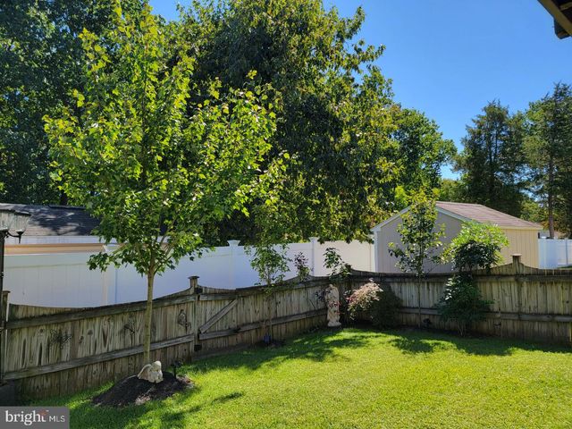 636 UPLAND ST, Pottstown, PA 19464