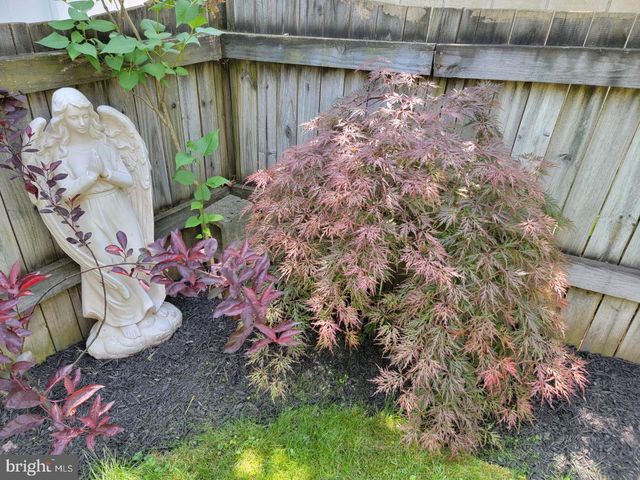 636 UPLAND ST, Pottstown, PA 19464