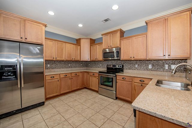 510 Cheshire Drive, Warner Robins, GA 31088