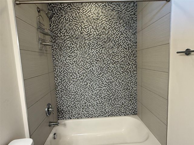 416 Starlight Village LOOP, Leander, TX 78641