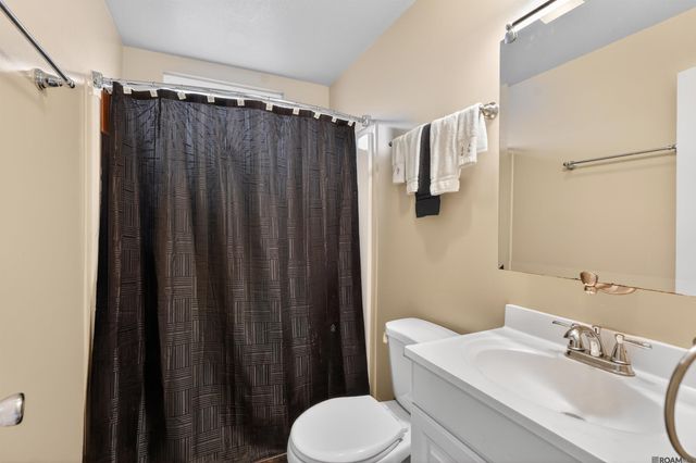 4578 Feliciana Dr, New Orleans, LA 70126