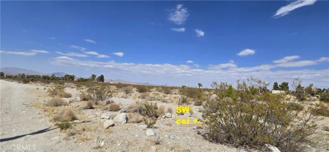 8001 Fairlane, Lucerne Valley, CA 92356