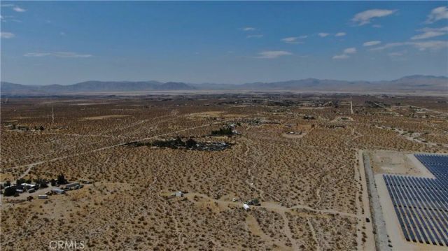 8001 Fairlane, Lucerne Valley, CA 92356
