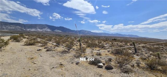 8001 Fairlane, Lucerne Valley, CA 92356