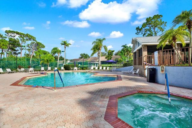 3213 MONTROSE CIRCLE, Palm Harbor, FL 34684
