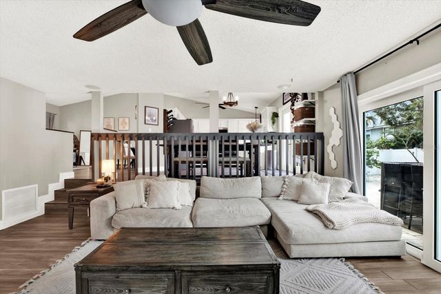3213 MONTROSE CIRCLE, Palm Harbor, FL 34684