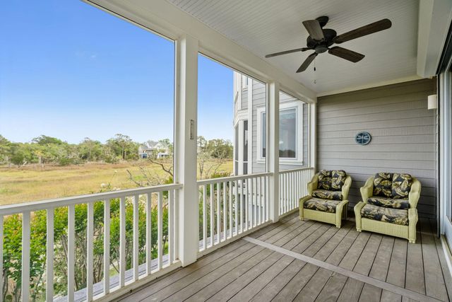 8 Seagrass Lane, Isle Of Palms, SC 29451