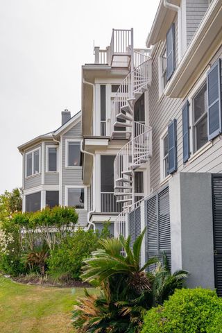 8 Seagrass Lane, Isle Of Palms, SC 29451