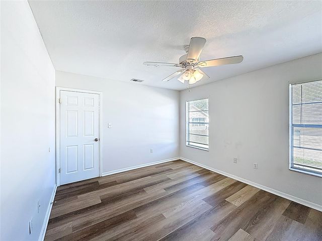 202 FERNWOOD STREET, Leesburg, FL 34748