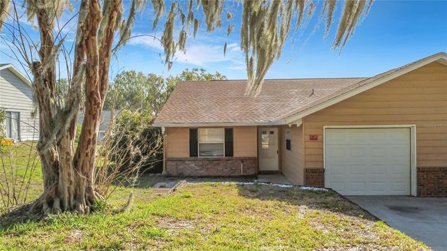 202 FERNWOOD STREET, Leesburg, FL 34748