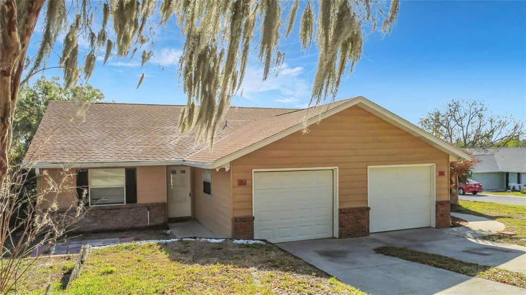 202 FERNWOOD STREET, Leesburg, FL 34748