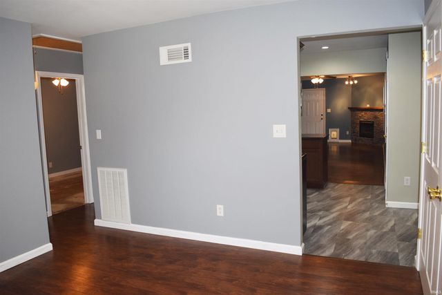 933 Tulip Avenue, Evansville, IN 47711