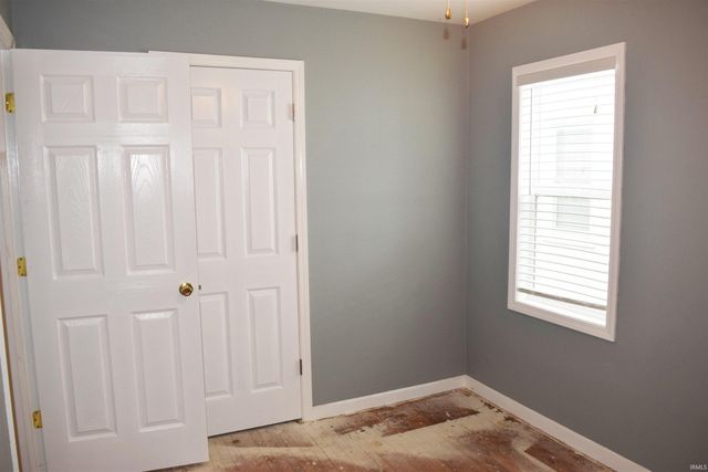 933 Tulip Avenue, Evansville, IN 47711