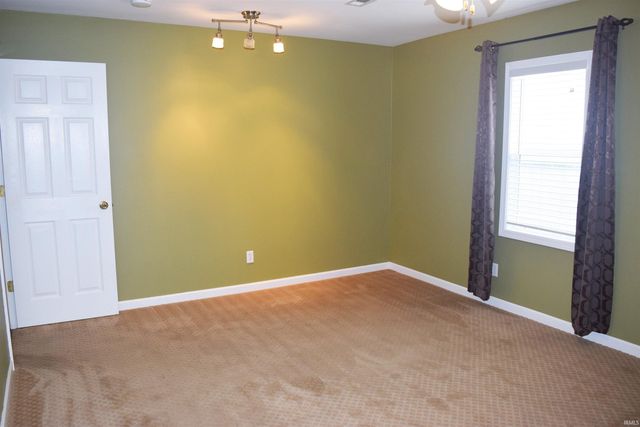 933 Tulip Avenue, Evansville, IN 47711