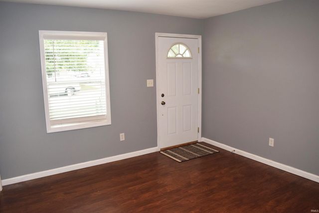 933 Tulip Avenue, Evansville, IN 47711