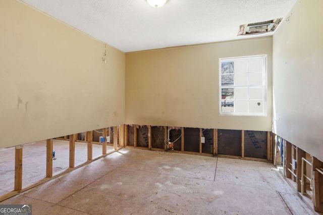 627 Sandys Lane SE, Atlanta, GA 30354