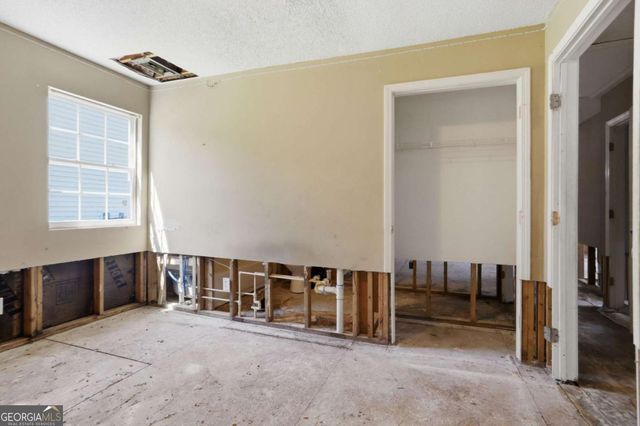 627 Sandys Lane SE, Atlanta, GA 30354