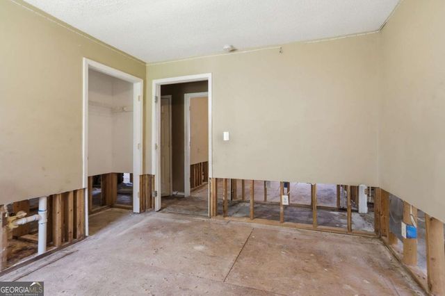 627 Sandys Lane SE, Atlanta, GA 30354