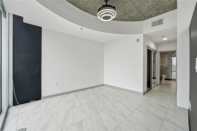 3324 Peachtree NE Road 2008, Atlanta, GA 30326