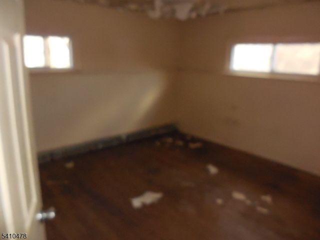 221 Boulevard Dr, Wayne Twp., NJ 07470