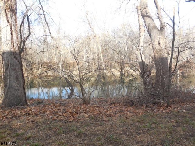 221 Boulevard Dr, Wayne Twp., NJ 07470