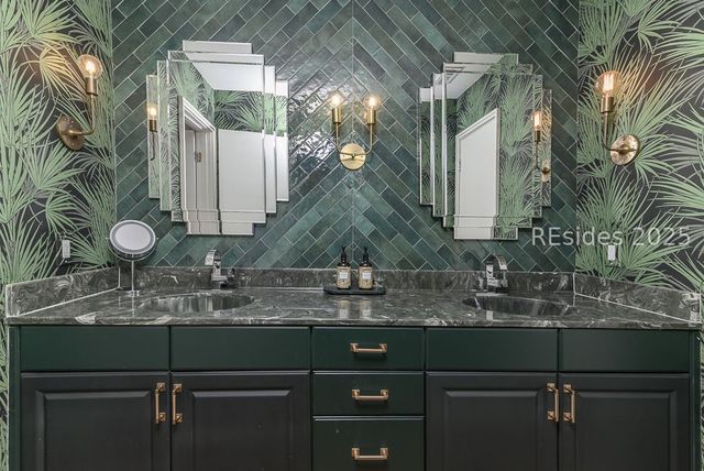 29 Barony Ln, Hilton Head Island, SC 29928