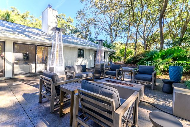 29 Barony Ln, Hilton Head Island, SC 29928