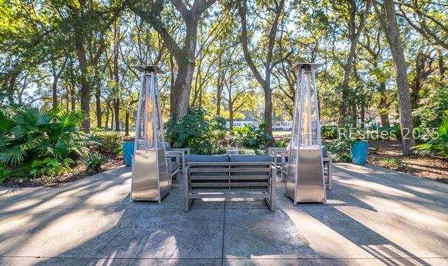 29 Barony Ln, Hilton Head Island, SC 29928