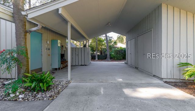 29 Barony Ln, Hilton Head Island, SC 29928