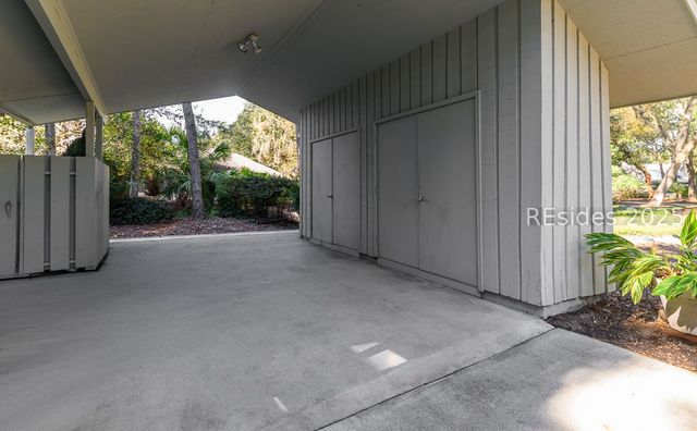 29 Barony Ln, Hilton Head Island, SC 29928