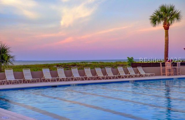 29 Barony Ln, Hilton Head Island, SC 29928