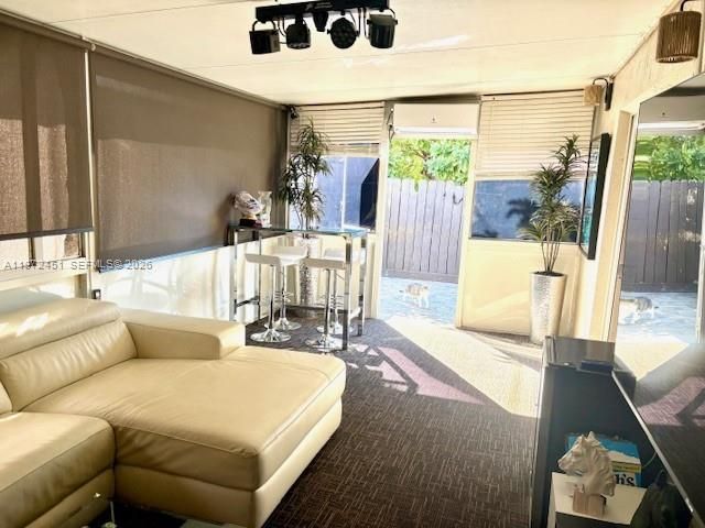 5732 Fletcher St 5732, Hollywood, FL 33023