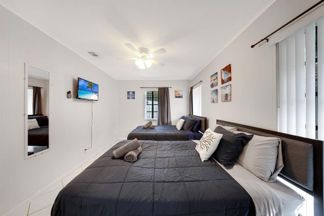 2102 NE 68th Street, Fort Lauderdale, FL 33308