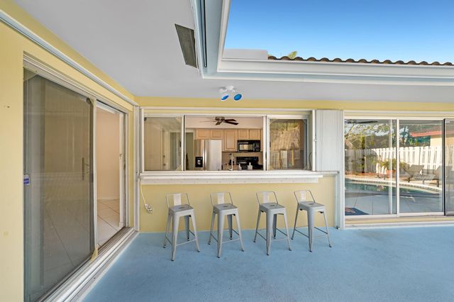 2102 NE 68th Street, Fort Lauderdale, FL 33308