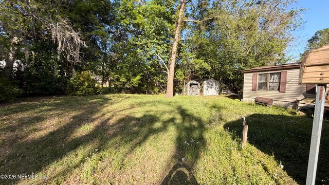 8019 DEKLE Avenue, Jacksonville, FL 32219