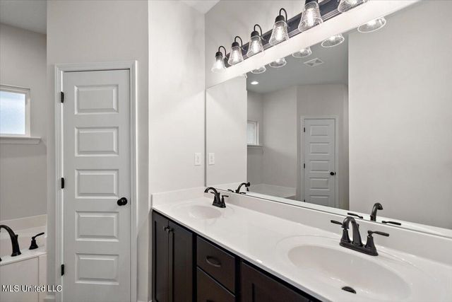 6396 River Lane, Walls, MS 38680