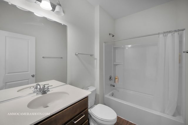 1398 Kessler Drive, Mundelein, IL 60060